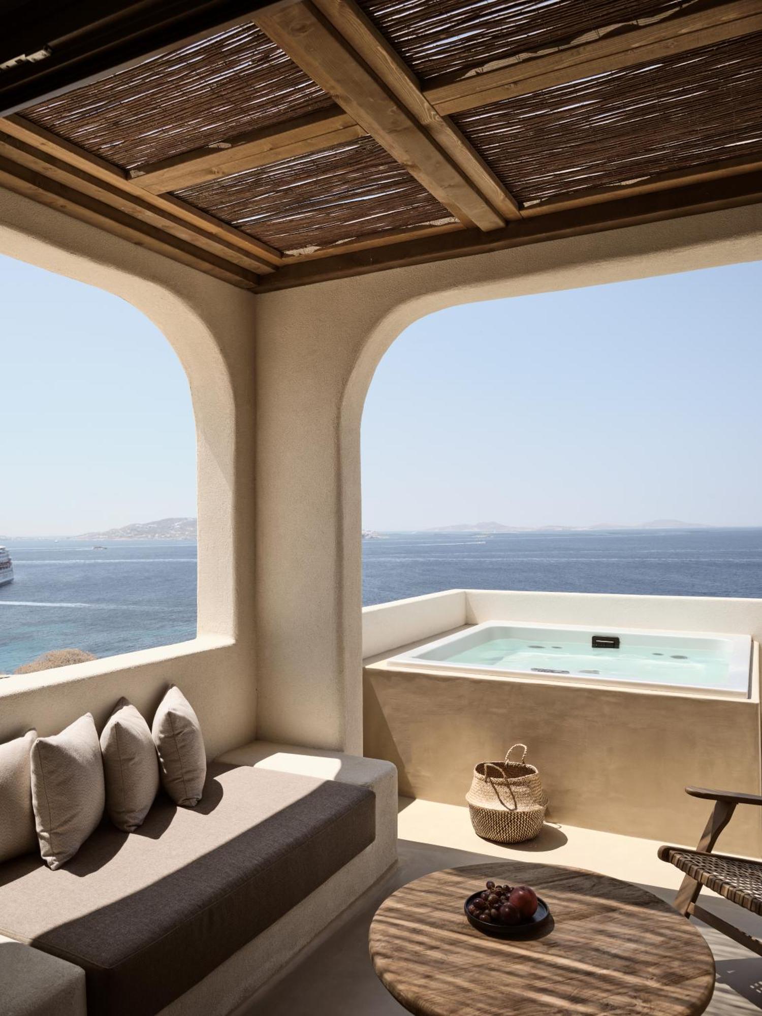 OMEON Signature Suite Sea View with Private Hot Tub,1472022616:JPEG